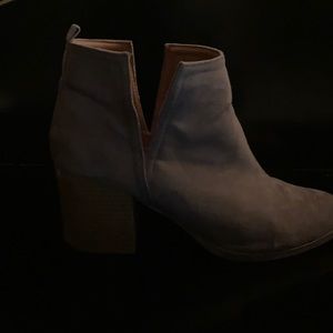 Meet your Posher, Lakeshia